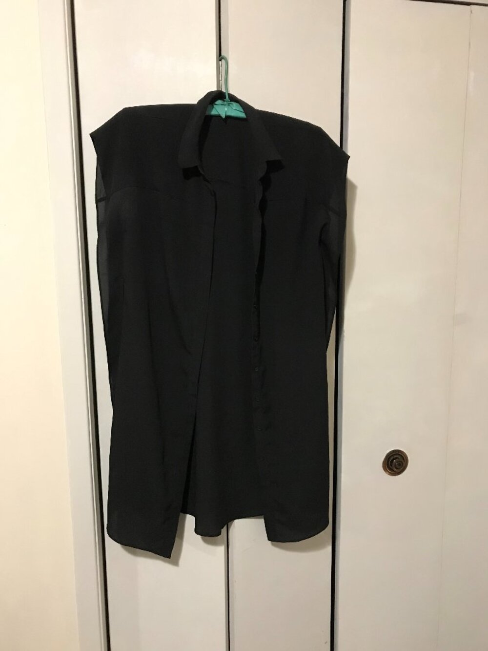 Ladies Black Sleeveless Blouse Long Length Size Medium